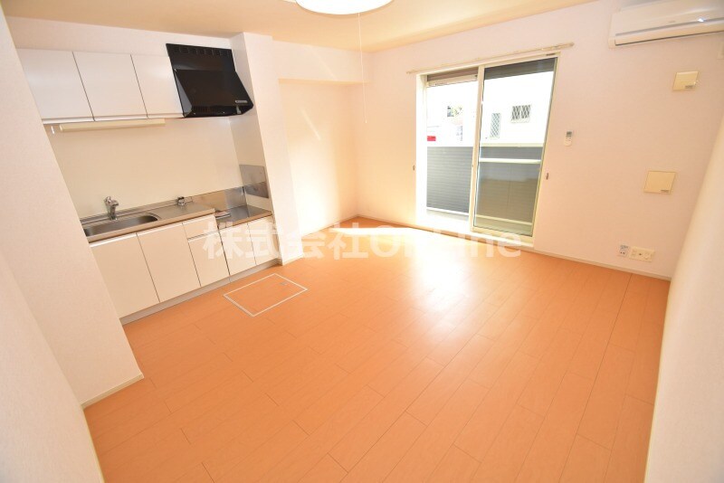 カーサ・ドレッセの物件内観写真