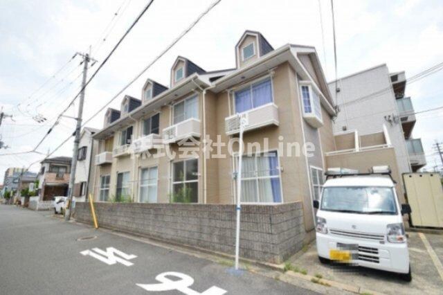 フルール五百石の物件外観写真