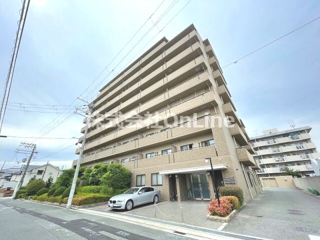 サンコーポラス小阪の物件外観写真