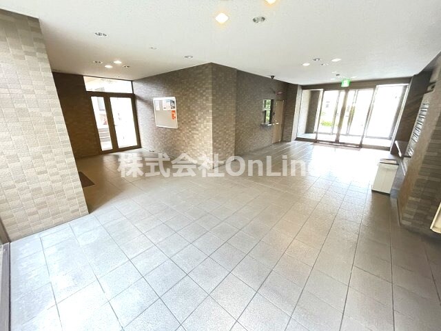 サンコーポラス小阪の物件外観写真