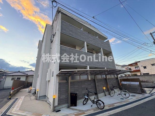 クリエオーレ瓜破の物件外観写真