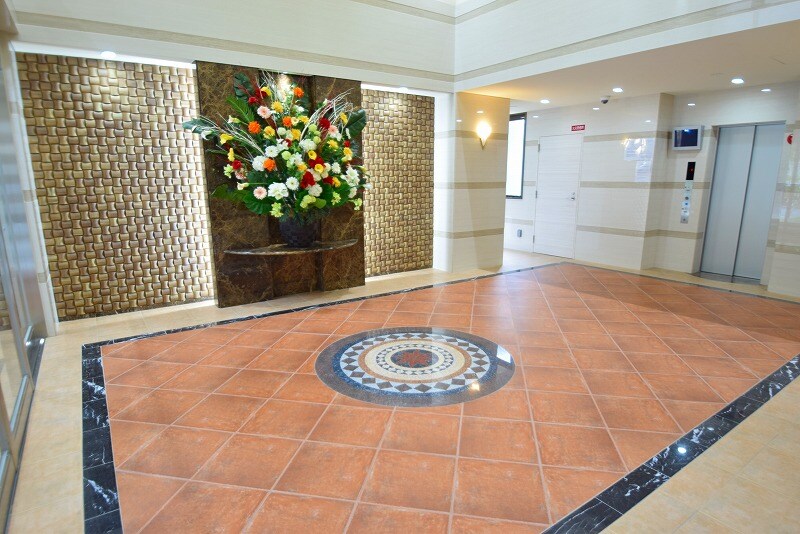 Luxe布施駅前の物件外観写真