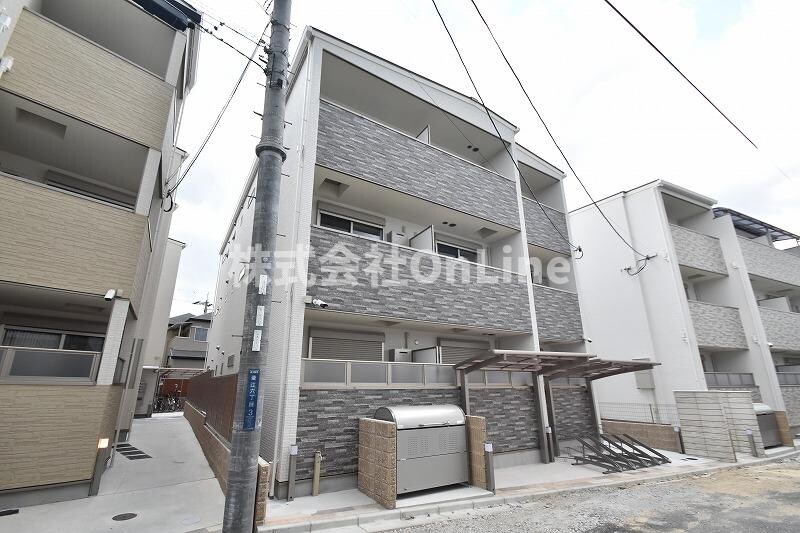 クリエオーレ菱江Ⅲの物件外観写真