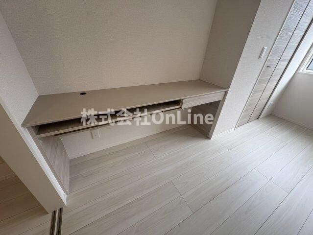 マニフィック御厨中の物件内観写真