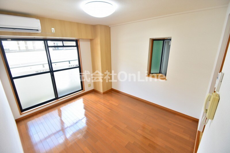 ブルグリンコート布施駅前の物件内観写真