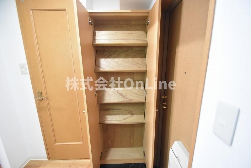 ブルグリンコート布施駅前の物件内観写真