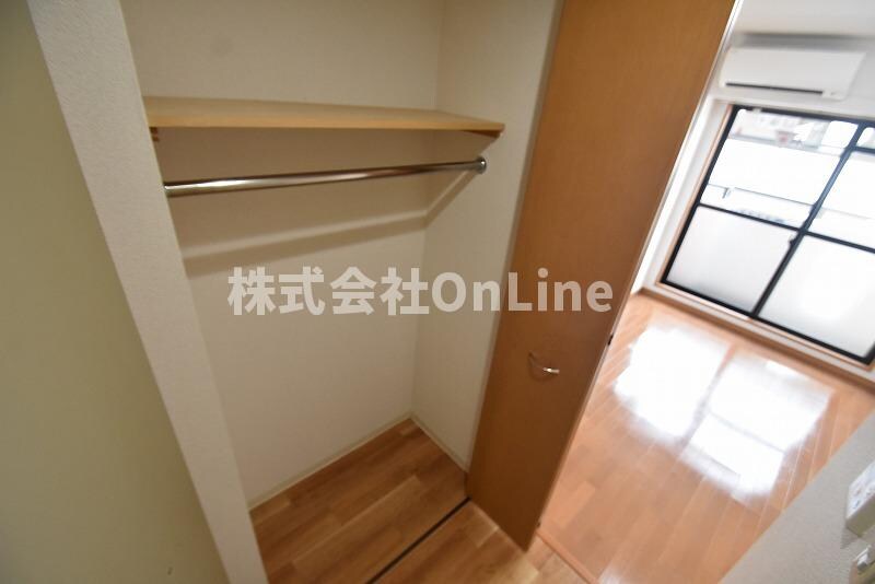 ブルグリンコート布施駅前の物件内観写真