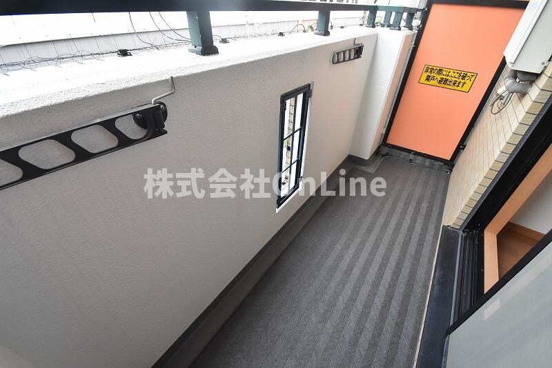 ブルグリンコート布施駅前の物件内観写真