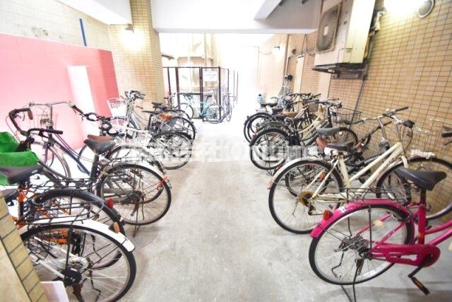 ブルグリンコート布施駅前の物件内観写真