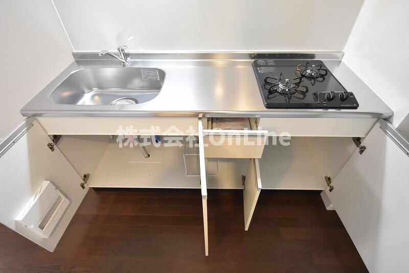 セレニティ荒本B棟の物件内観写真