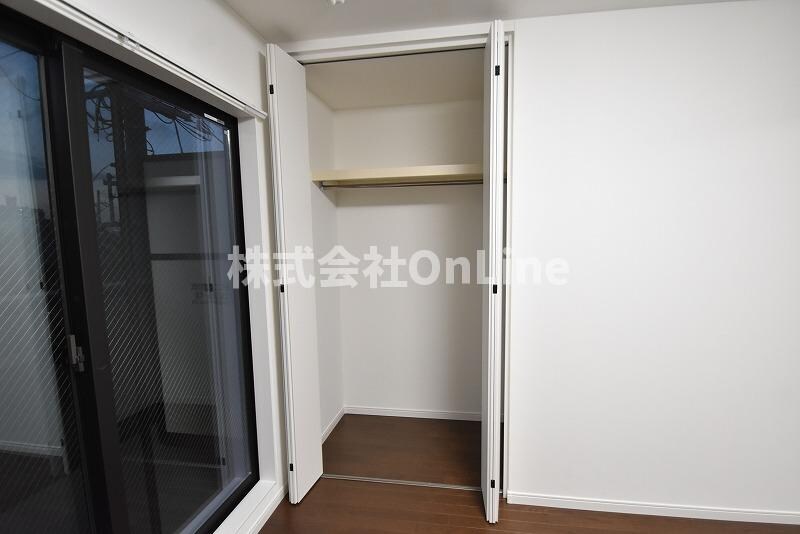 セレニティ荒本B棟の物件内観写真