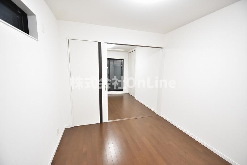 セレニティ荒本B棟の物件内観写真