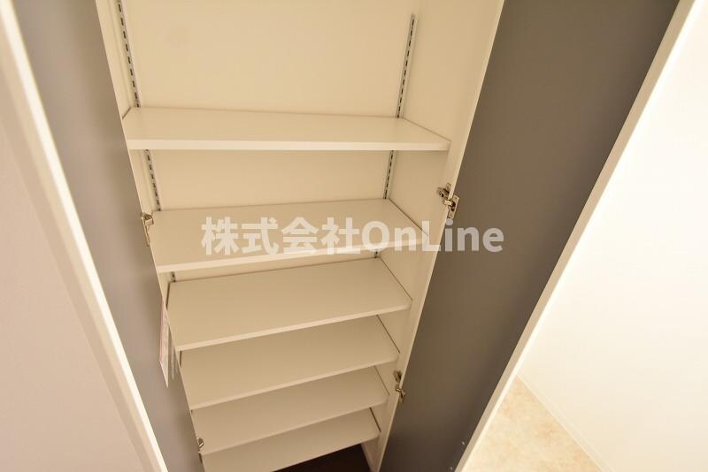 セレニティ荒本B棟の物件内観写真