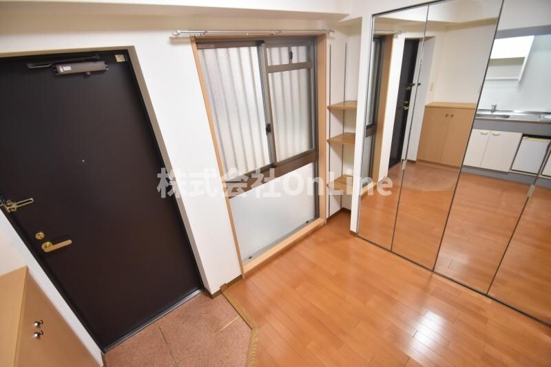 ミフネセントラルベア荒本の物件内観写真