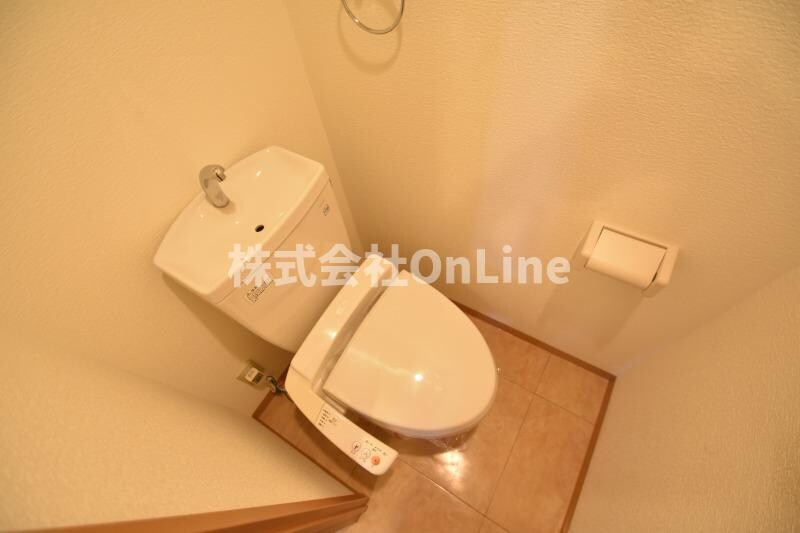 ミフネセントラルベア荒本の物件内観写真