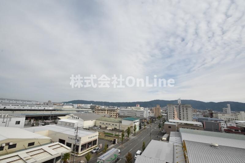 ミフネセントラルベア荒本の物件内観写真