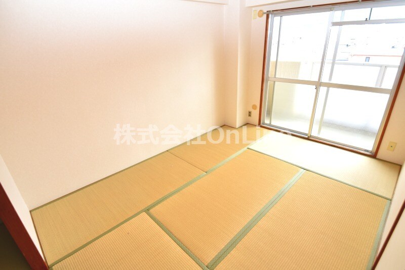 花園マンション巽の物件内観写真