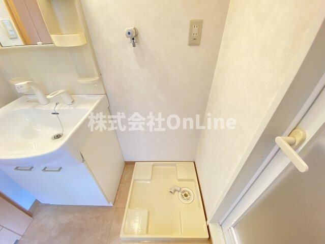 ミフネセントラルベア荒本の物件内観写真