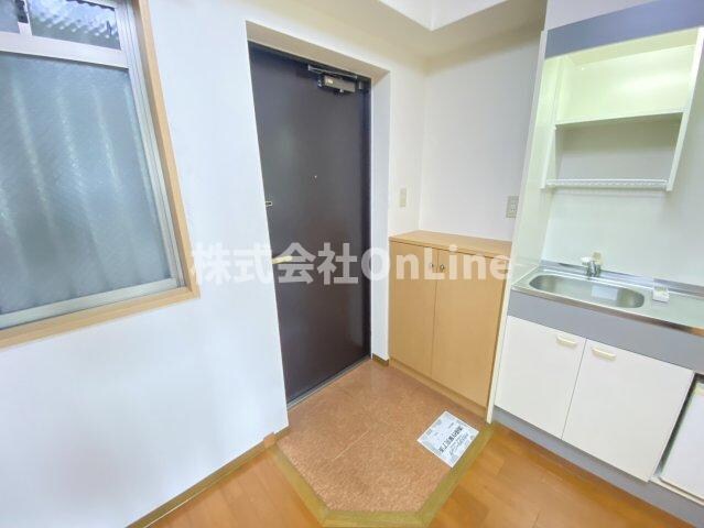 ミフネセントラルベア荒本の物件内観写真