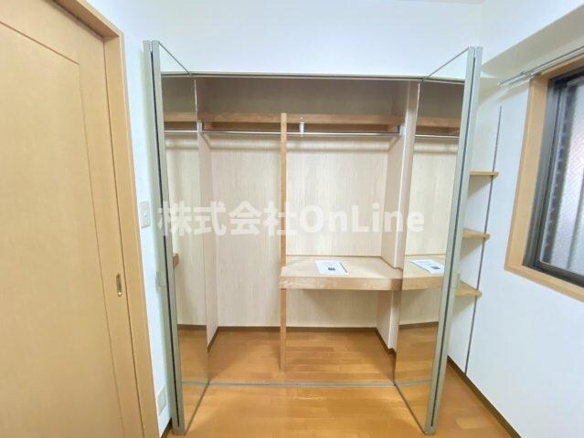 ミフネセントラルベア荒本の物件内観写真