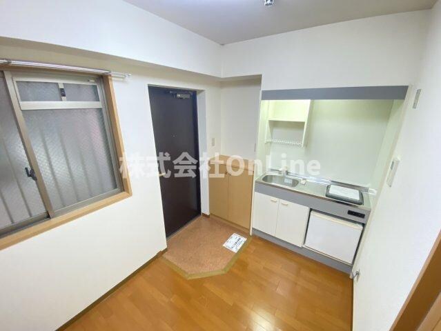 ミフネセントラルベア荒本の物件内観写真