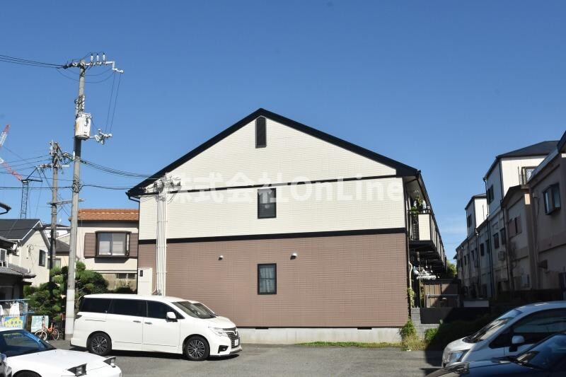 エスト・ステーブルの物件外観写真