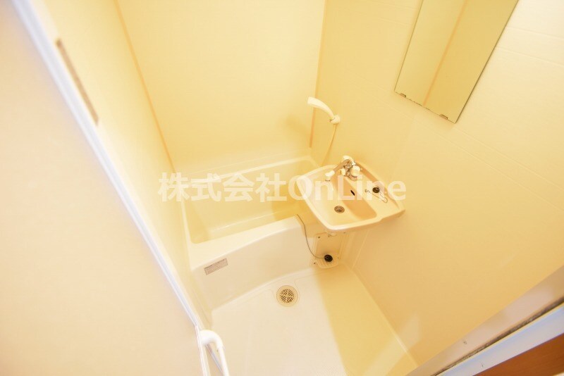 ブルグリンコート布施駅前の物件内観写真