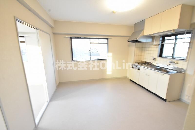 カーソル高井田の物件内観写真