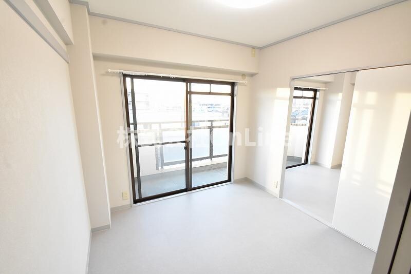 カーソル高井田の物件内観写真