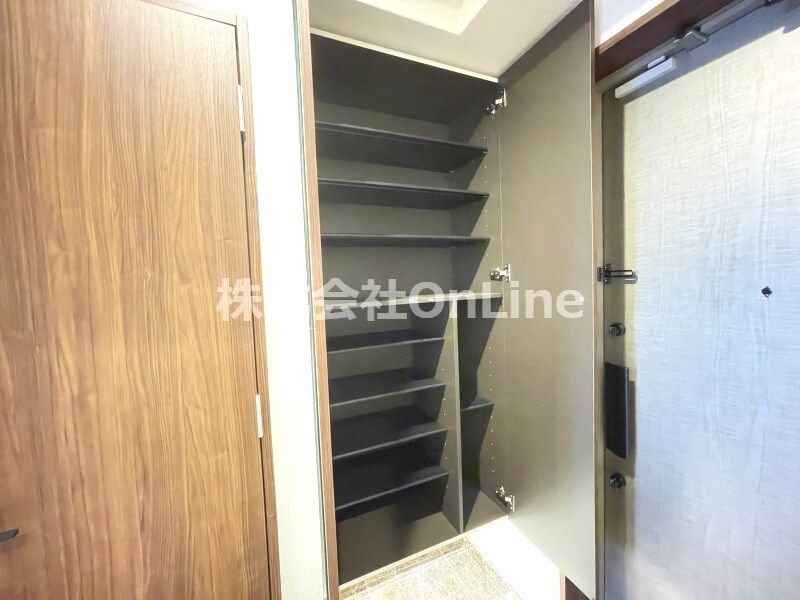 PHOENIX Clove　Tomoiの物件内観写真