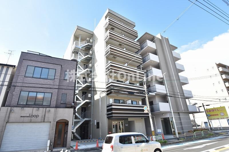 メゾン上小阪の物件外観写真