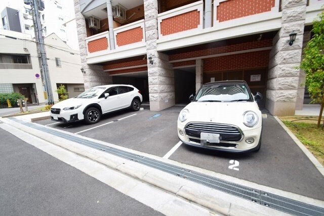 Luxe布施駅前の物件外観写真