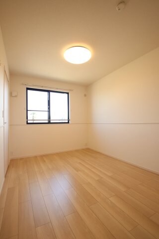 エヌプラスの物件内観写真