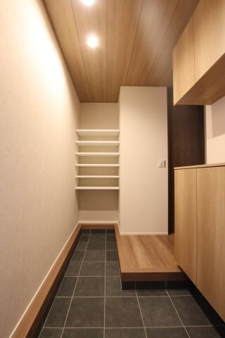 グランフォレスト千代田の物件内観写真