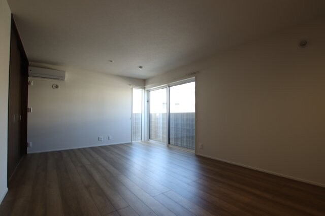 グランフォレスト千代田の物件内観写真