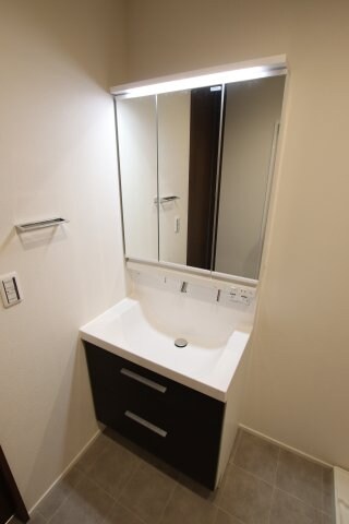 グランフォレスト千代田の物件内観写真