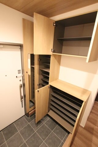 グランフォレスト千代田の物件内観写真