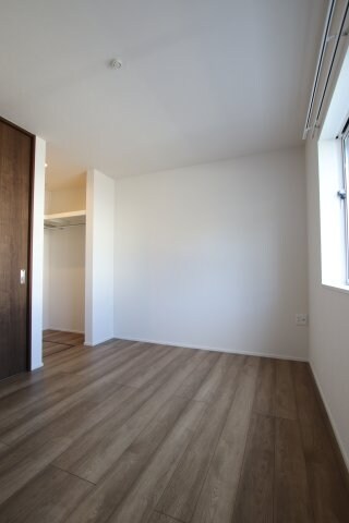 グランフォレスト千代田の物件内観写真