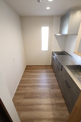 グランフォレスト千代田の物件内観写真