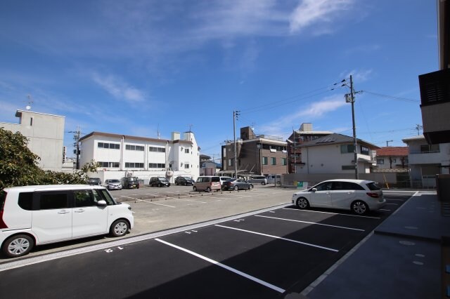 グランフォレスト千代田の物件内観写真