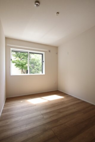 グランフォレスト千代田の物件内観写真