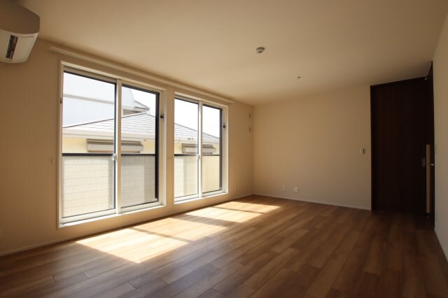 グランフォレスト千代田の物件内観写真