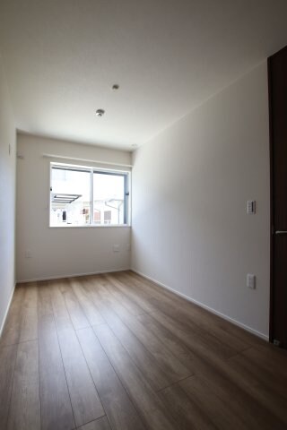 グランフォレスト千代田の物件内観写真