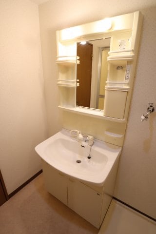 ファーストパレスの物件内観写真