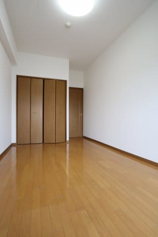 ファーストパレスの物件内観写真