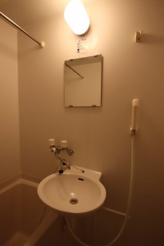 レオパレスヴェルデ美原の物件内観写真