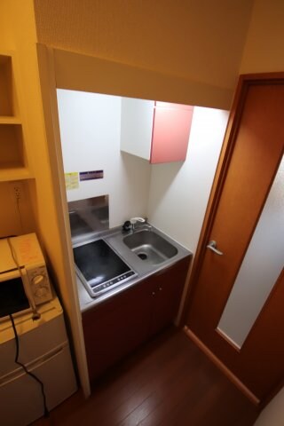 レオパレスヴェルデ美原の物件内観写真