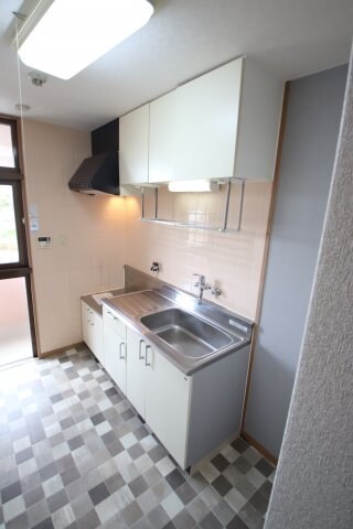 パインアベニューの物件内観写真