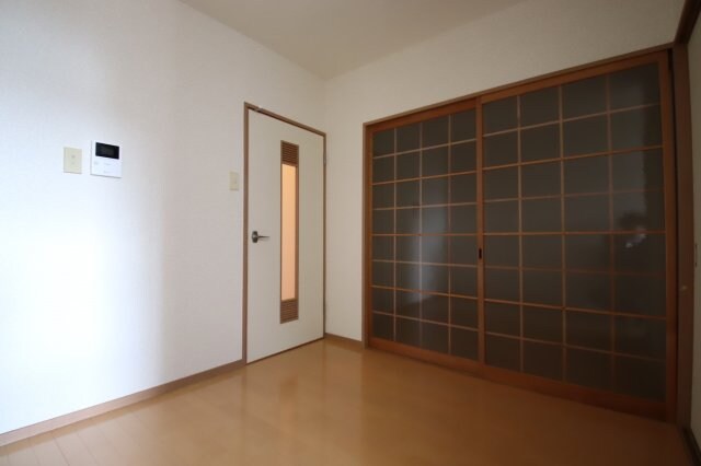 パインアベニューの物件内観写真