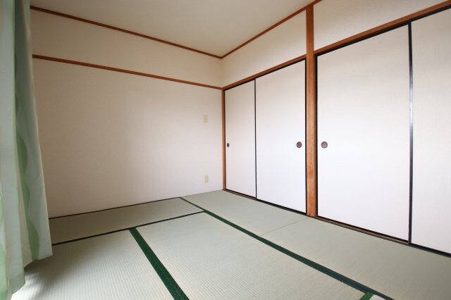 パインアベニューの物件内観写真